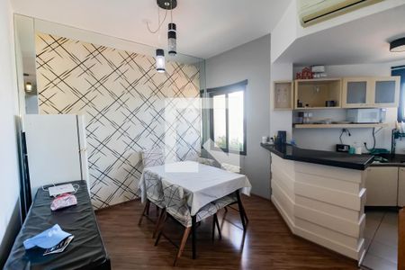 Detalhe Sala de apartamento para alugar com 2 quartos, 75m² em Jardim Ampliacao, São Paulo