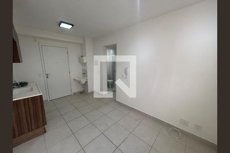 Sala/Cozinha de apartamento para alugar com 2 quartos, 34m² em Vila Ré, São Paulo