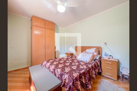 Quarto 1 de casa à venda com 3 quartos, 125m² em Santo Antônio, Osasco