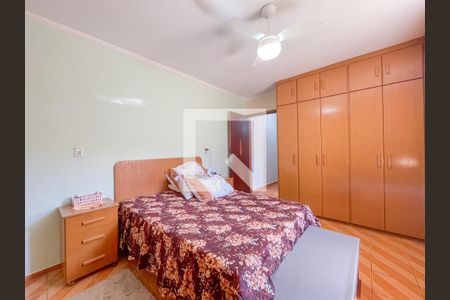 Quarto 1 de casa à venda com 3 quartos, 125m² em Santo Antônio, Osasco