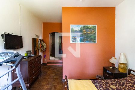 Suite 1 de casa para alugar com 4 quartos, 220m² em Jardim Leonor, São Paulo