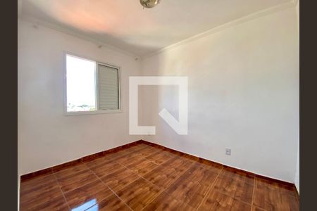 Quarto 2 de apartamento para alugar com 2 quartos, 47m² em Vila Florida, Guarulhos