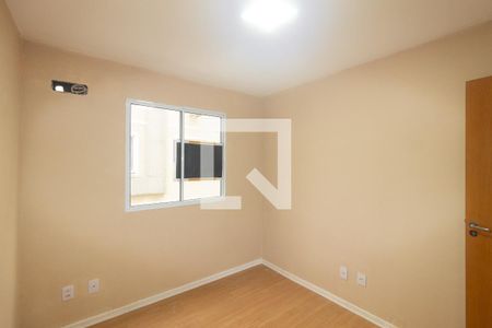 Quarto 1 de apartamento para alugar com 2 quartos, 45m² em Santa Cruz, Rio de Janeiro