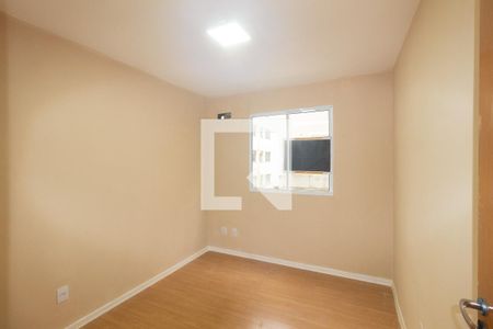 Quarto 1 de apartamento para alugar com 2 quartos, 45m² em Santa Cruz, Rio de Janeiro