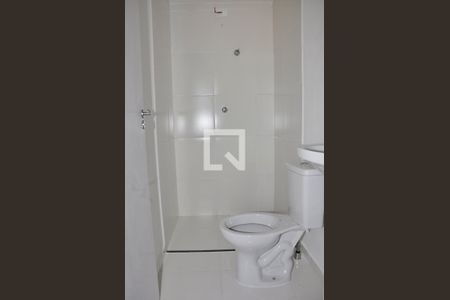 Kitnet / studio - Banheiro Social de kitnet/studio para alugar com 1 quarto, 17m² em Jardim Jaragua, São Paulo
