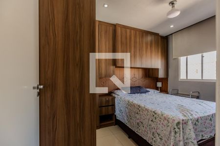 Quarto 1 de apartamento à venda com 2 quartos, 42m² em Jardim do Lago, Osasco