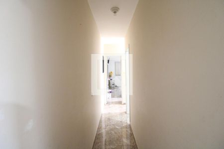Corredor de casa à venda com 3 quartos, 140m² em Jardim Reimberg, São Paulo