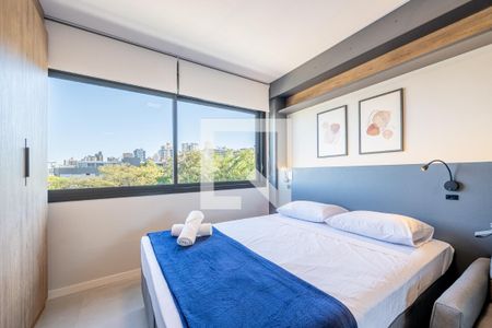 Quarto de kitnet/studio para alugar com 1 quarto, 26m² em Boa Vista, Porto Alegre