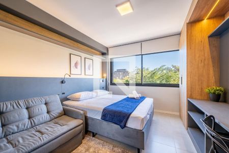 Quarto de kitnet/studio para alugar com 1 quarto, 26m² em Boa Vista, Porto Alegre