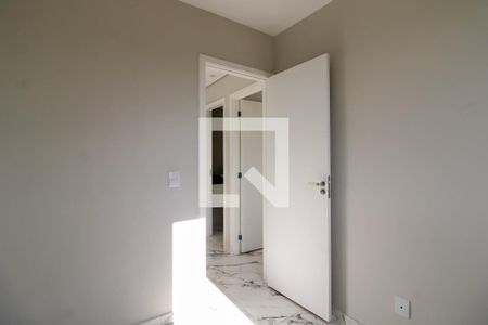 Quarto 1 de apartamento para alugar com 2 quartos, 38m² em Jardim Eledy, São Paulo