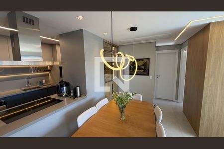 Sala de apartamento à venda com 2 quartos, 75m² em Itaim Bibi, São Paulo