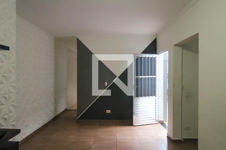 Sala de casa para alugar com 2 quartos, 120m² em Jardim Santa Adelia, São Paulo