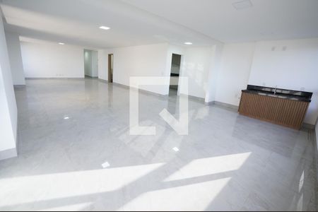 Apartamento para alugar com 4 quartos, 235m² em Jardim Goiás, Goiânia