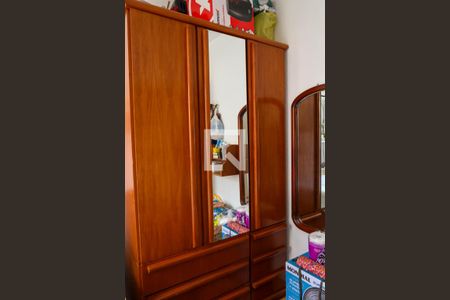 Quarto 1 de apartamento para alugar com 2 quartos, 44m² em Água Santa, Rio de Janeiro