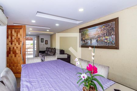 Sala de casa para alugar com 4 quartos, 240m² em Jardim Sao Jose, São Paulo