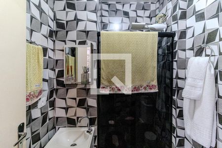 Banheiro de kitnet/studio para alugar com 1 quarto, 57m² em Sé, São Paulo