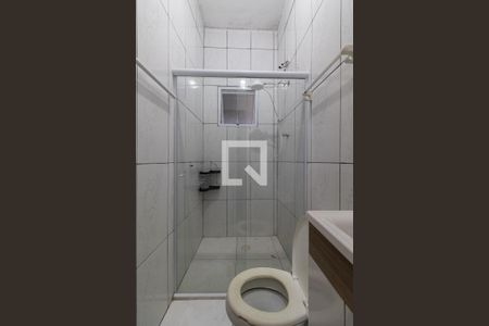 Banheiro de casa para alugar com 1 quarto, 84m² em Vila Nova Teresa, São Paulo