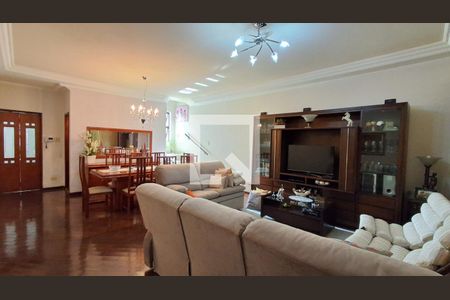 Sala de casa à venda com 3 quartos, 240m² em Osvaldo Cruz, São Caetano do Sul