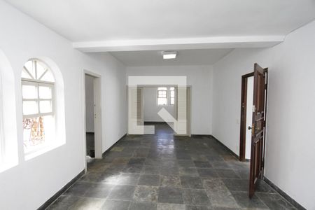Sala 1 de casa para alugar com 5 quartos, 280m² em Vila Paris, Belo Horizonte
