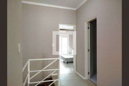 Hall íntimo de casa para alugar com 3 quartos, 150m² em Vila Carrão, São Paulo