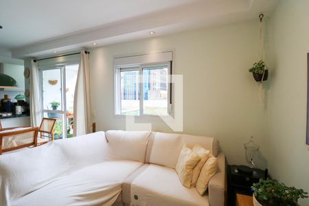 Sala / Cozinha de apartamento à venda com 2 quartos, 75m² em Santo Amaro, São Paulo