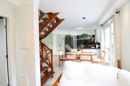 Sala / Cozinha de apartamento à venda com 2 quartos, 75m² em Santo Amaro, São Paulo