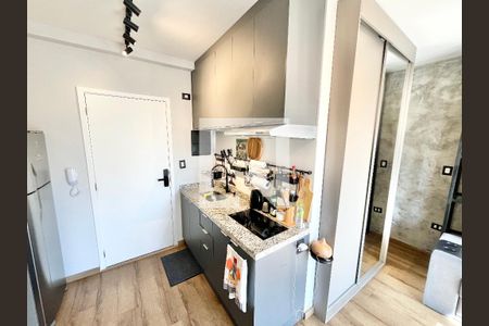 Sala/Quarto/Cozinha de kitnet/studio à venda com 1 quarto, 27m² em Santana, São Paulo