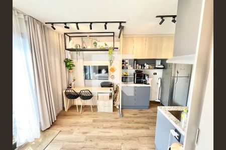 Sala/Quarto/Cozinha de kitnet/studio à venda com 1 quarto, 27m² em Santana, São Paulo