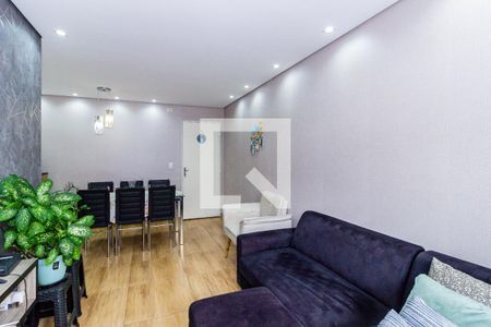 Sala de apartamento para alugar com 2 quartos, 52m² em Jardim Santa Lucrecia, São Paulo