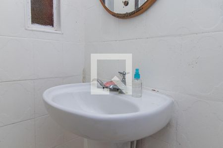 Lavabo de casa à venda com 4 quartos, 200m² em Espírito Santo, Porto Alegre