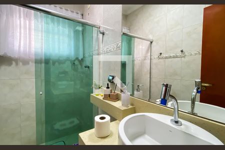 Lavabo  de casa à venda com 3 quartos, 140m² em Jardim Santa Maria, São Paulo
