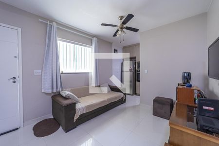 Sala de casa de condomínio à venda com 3 quartos, 64m² em Burgo Paulista, São Paulo