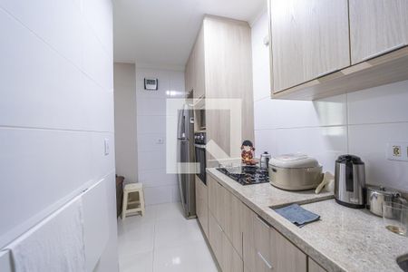 Cozinha de casa de condomínio à venda com 3 quartos, 64m² em Burgo Paulista, São Paulo