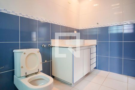 Banheiro da suíte 1 de casa para alugar com 4 quartos, 490m² em Cerâmica, São Caetano do Sul