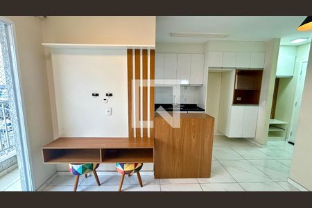 Sala de apartamento para alugar com 2 quartos, 43m² em Vila Sao Joao, Guarulhos