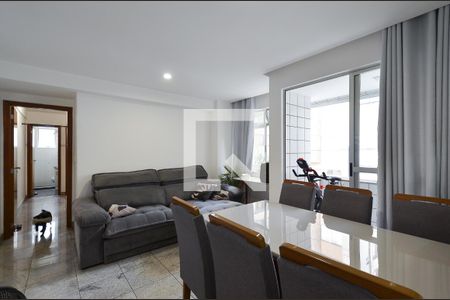 Sala de apartamento à venda com 2 quartos, 70m² em Lourdes, Belo Horizonte