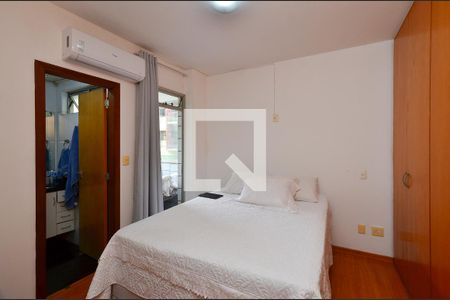 Suite de apartamento à venda com 2 quartos, 70m² em Lourdes, Belo Horizonte