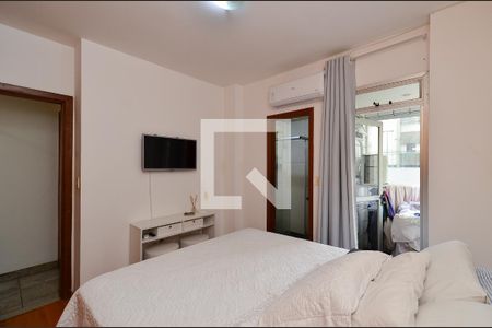 Suite de apartamento à venda com 2 quartos, 70m² em Lourdes, Belo Horizonte