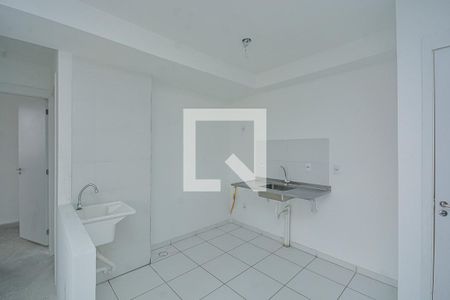 Sala/Cozinha de apartamento para alugar com 2 quartos, 37m² em Vila Marari, São Paulo