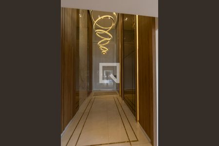 Hall de entrada de casa de condomínio à venda com 4 quartos, 740m² em Alphaville Empresarial, Barueri
