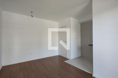 Sala de apartamento para alugar com 2 quartos, 70m² em Barra Olímpica, Rio de Janeiro