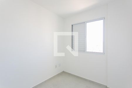 Quarto 1  de apartamento para alugar com 2 quartos, 47m² em Vila Carmosina, São Paulo