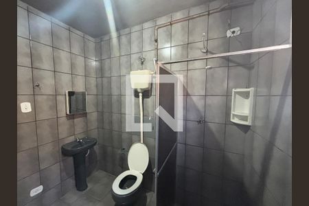 Banheiro de casa para alugar com 2 quartos, 80m² em Vila Silvia, São Paulo
