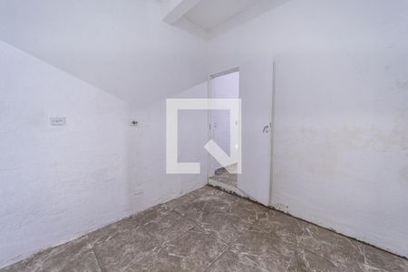 Quarto 1 de casa para alugar com 2 quartos, 60m² em Jardim Maringa, São Paulo