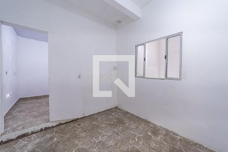 Quarto 1 de casa para alugar com 2 quartos, 60m² em Jardim Maringa, São Paulo