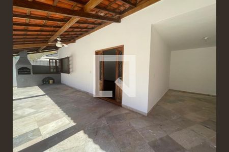 Casa de Condomínio para alugar com 5 quartos, 511m² em Barra da Tijuca, Rio de Janeiro
