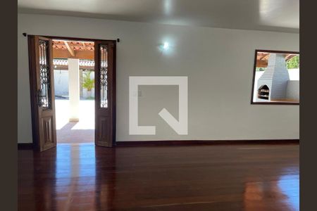 Casa de Condomínio para alugar com 5 quartos, 460m² em Barra da Tijuca, Rio de Janeiro