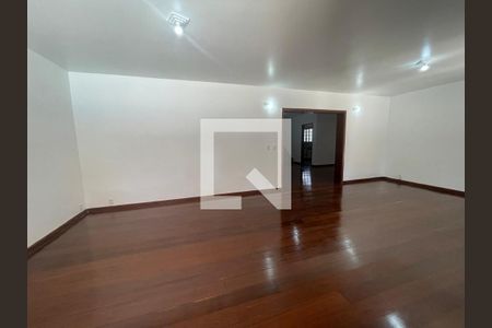 Casa de Condomínio para alugar com 5 quartos, 460m² em Barra da Tijuca, Rio de Janeiro