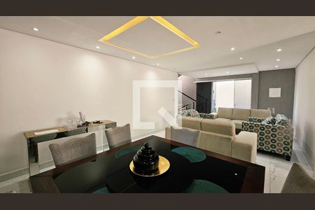 Casa à venda com 3 quartos, 250m² em Jardim das Carpas, Jundiaí