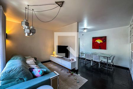 Sala de casa à venda com 3 quartos, 250m² em Jardim Analia Franco, São Paulo